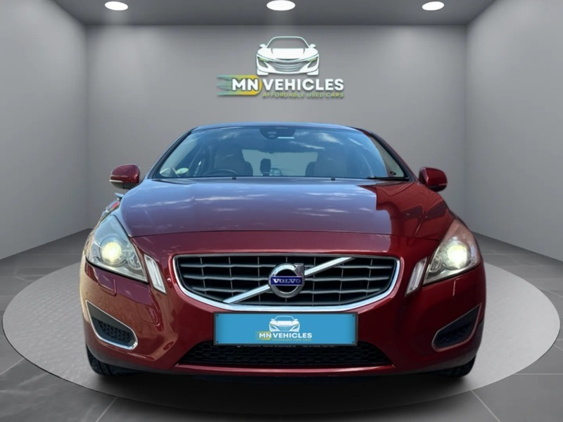Volvo S60 D3 Se Lux Red #2