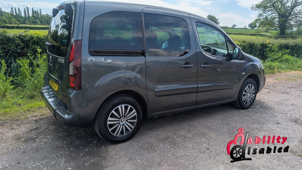 Peugeot Partner Tepee Diesel SF68ELV Grey #2