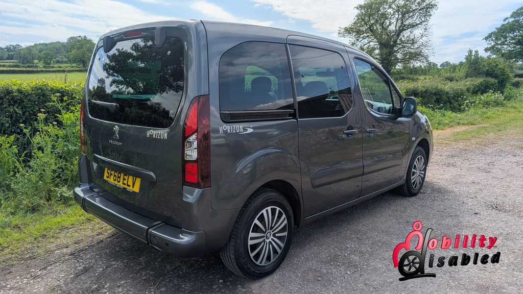Peugeot Partner Tepee Diesel SF68ELV Grey #3