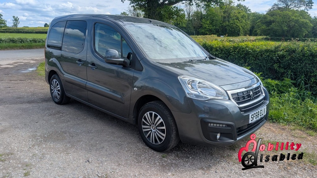 Peugeot Partner Tepee Diesel SF68ELV Grey #4