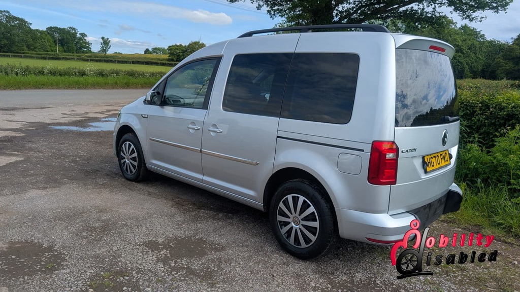 Volkswagen Caddy Life 2L Null Blue #15