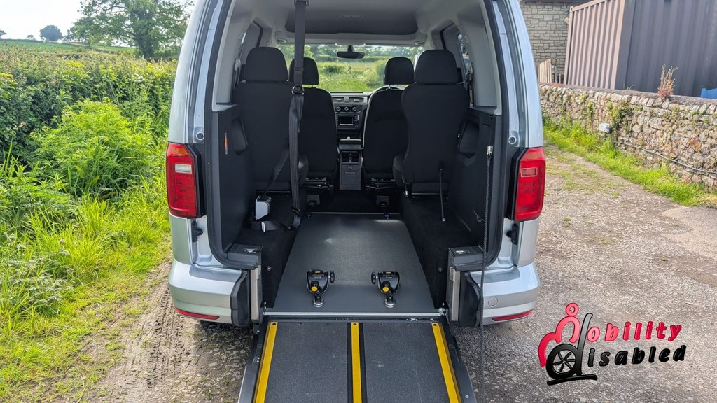 Volkswagen Caddy Life 2L Null Blue #22