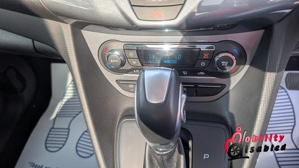 Ford Tourneo Connect Connect 2016 65 Blue #9