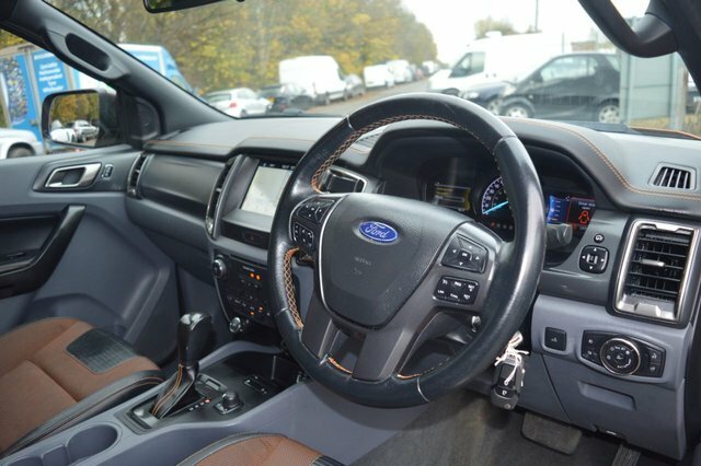 Ford Ranger 2018 3.2 Tdci Wildtrak Pickup Double Cab Diese SM67NBA Orange #3