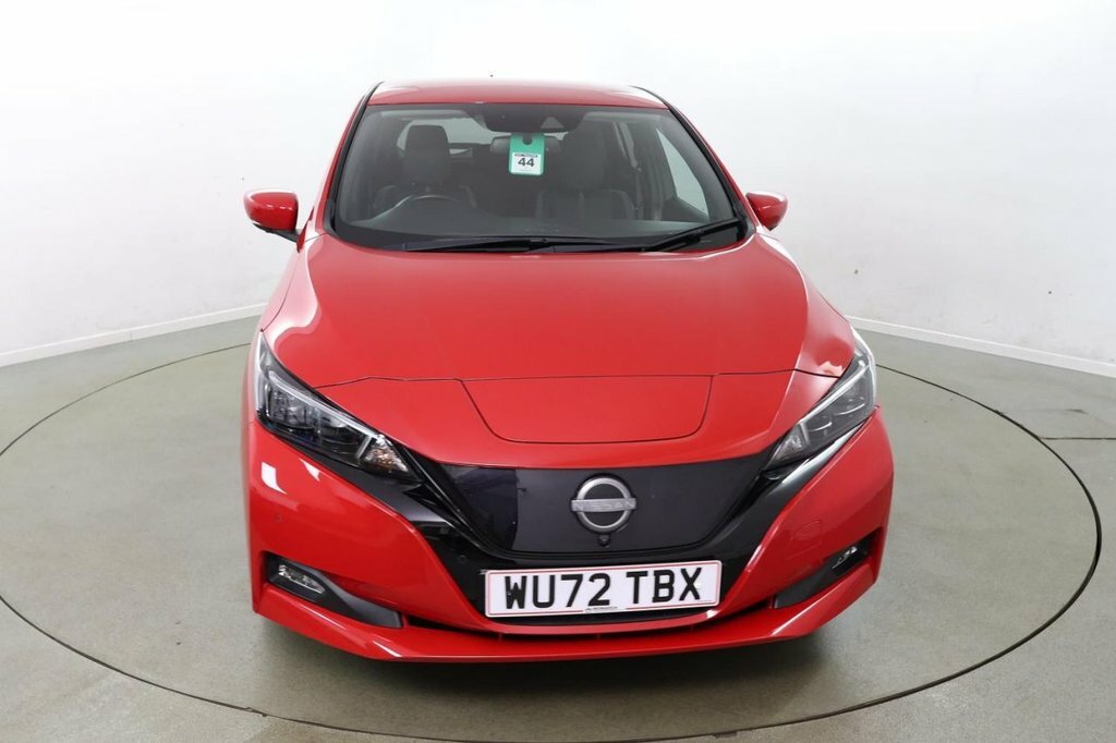 Nissan Leaf Hatchback WU72TBX Red #2