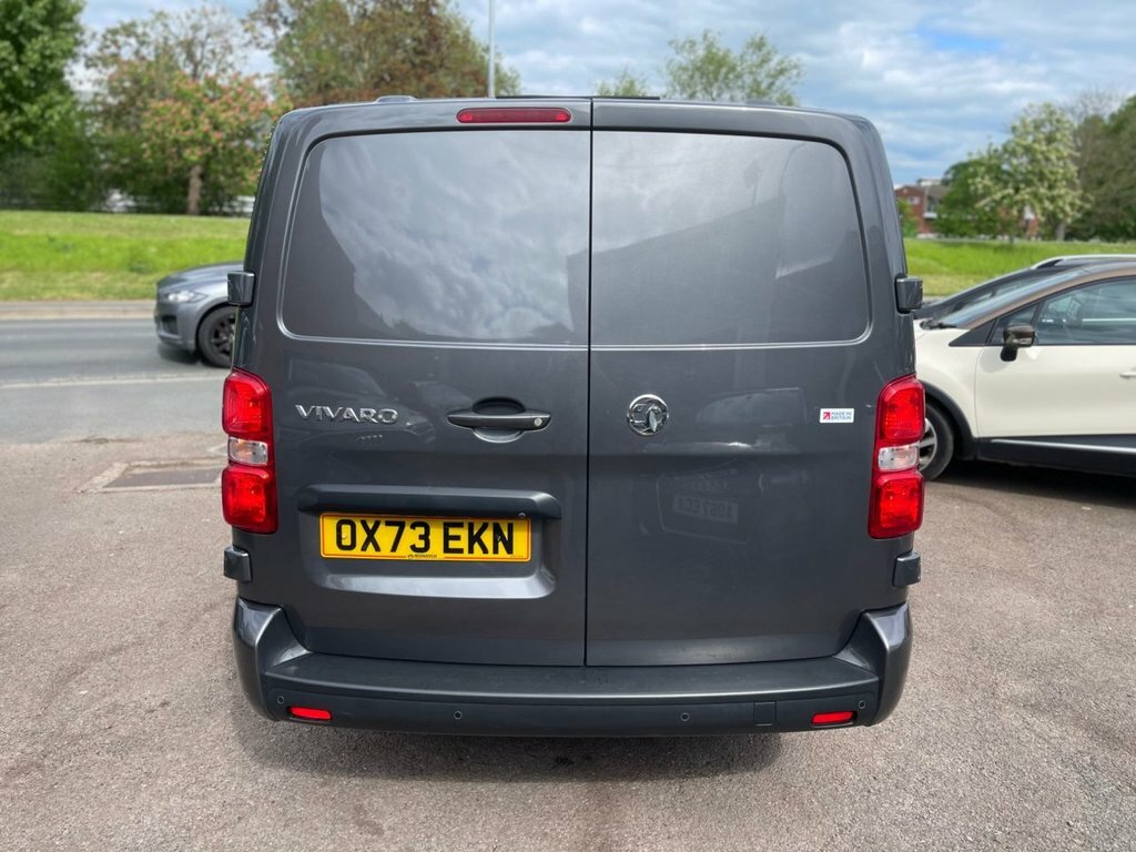 Vauxhall Vivaro 2L Pro 6Dr OX73EKN Grey #6