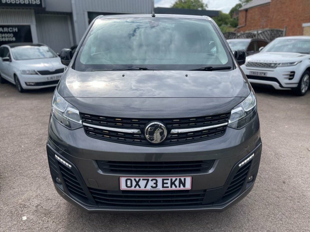 Vauxhall Vivaro 2L Pro 6Dr OX73EKN Grey #2