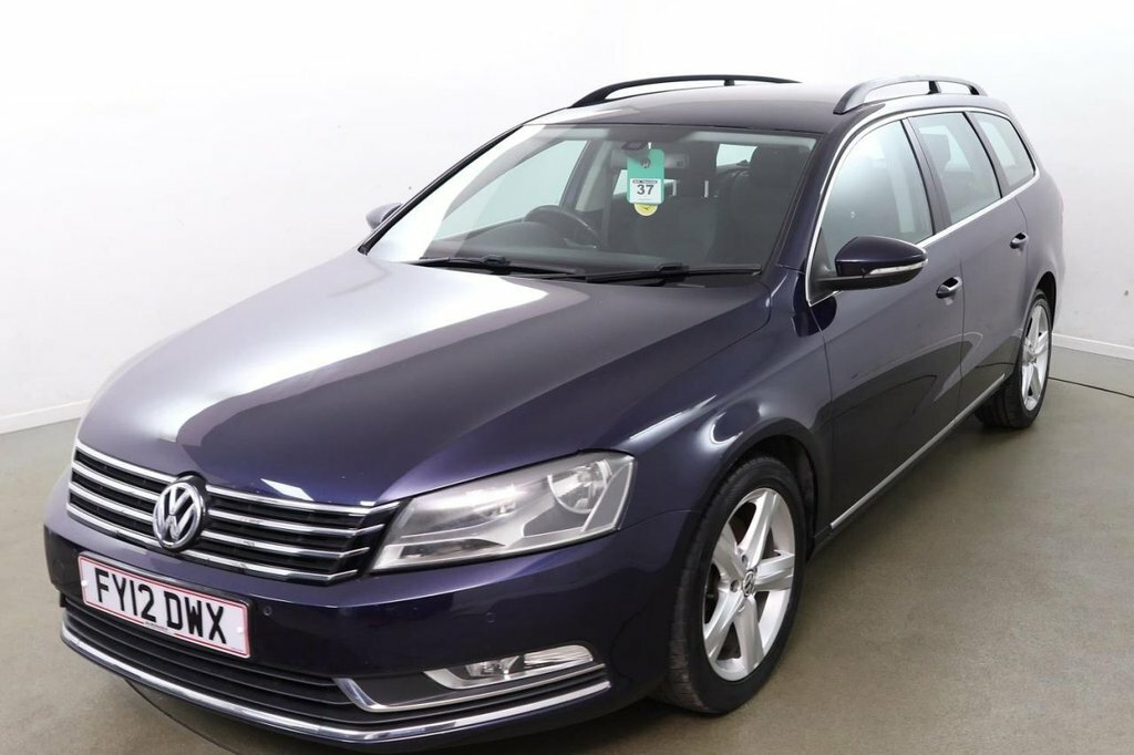 Volkswagen Passat 2L Se FY12DWX Blue #2