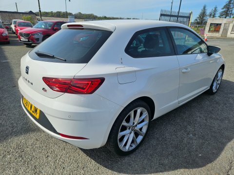 Seat Leon Tsi Fr Technology YC67WJM White #4