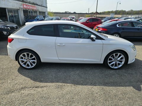 Seat Leon Tsi Fr Technology YC67WJM White #3