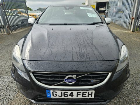 Volvo V40 D2 R-design Nav Black