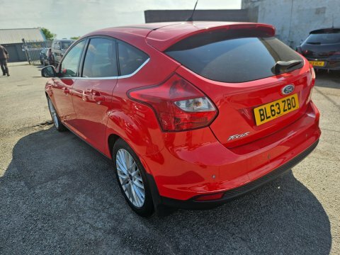 Ford Focus Zetec Tdci BL63ZBO Red #6