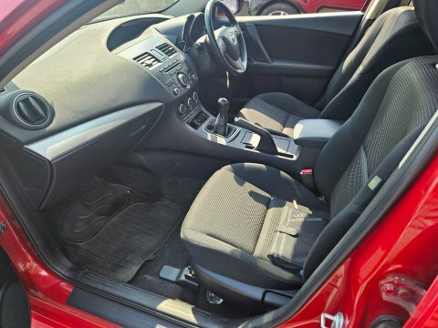 Mazda 3  Silver #9