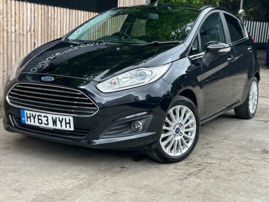 Ford Fiesta 1.6 Titanium Powershift Euro 5 HY63WYH Black #5