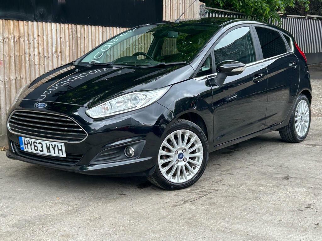 Ford Fiesta 1.6 Titanium Powershift Euro 5 HY63WYH Black #6