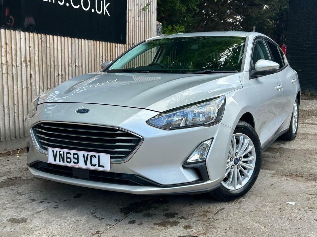 Ford Focus 1.0T Ecoboost Titanium Euro 6 S S Silver