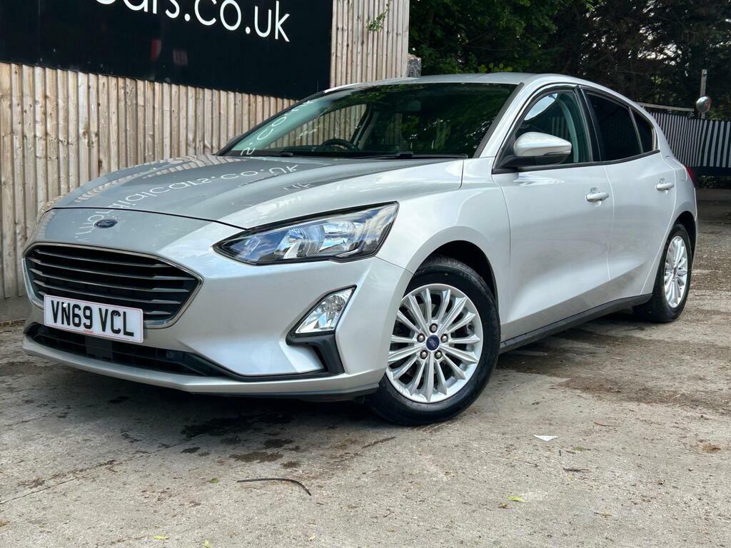 Ford Focus 1.0T Ecoboost Titanium Euro 6 S S VN69VCL Silver #2