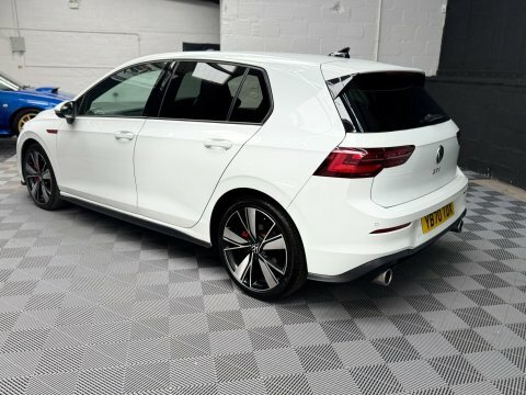 Volkswagen Golf 2.0 Tsi Gti YB70TDX White #3