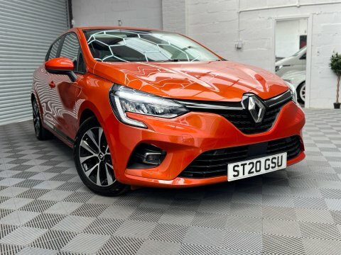 Renault Clio 1.0 Tce Iconic Orange