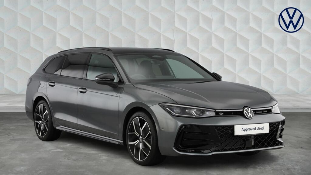 Volkswagen Passat Etsi Mhev R-line Dsg Euro 6 5-Door 