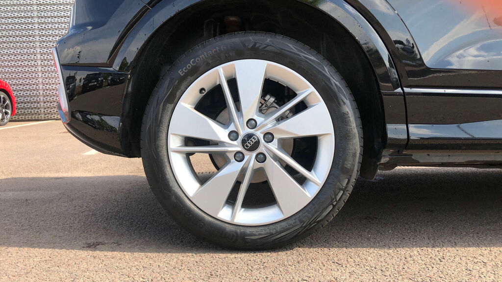 Audi Q2 1.0 Tfsi 30 S Line Euro 6 5-Door VK75OBY Black #5