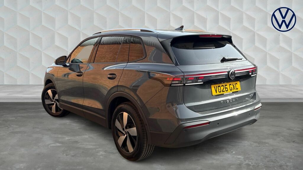 Volkswagen Tiguan Etsi Mhev Match Dsg Euro 6 5-Door VO26GXC Grey #3