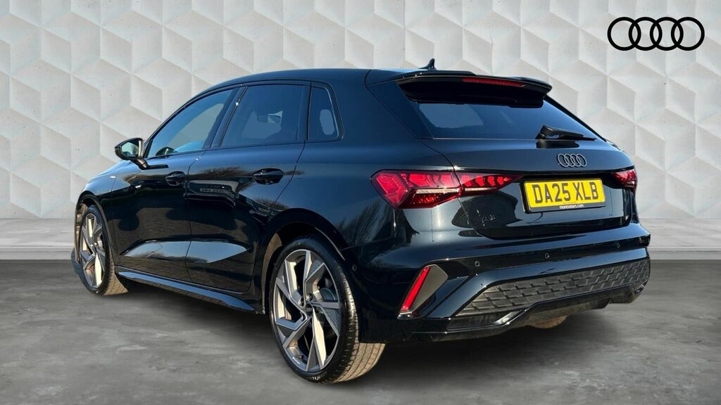 Audi A3 Tfsi 35 Black Edition Sportback S Tronic Euro 6 5- DA25XLB Black #3