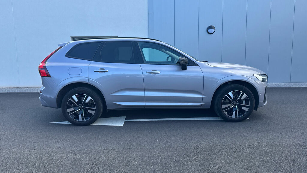 Volvo XC60 2.0 B5 Mhev Plus Pro Euro 6 5-Door CE75XWO Silver #4