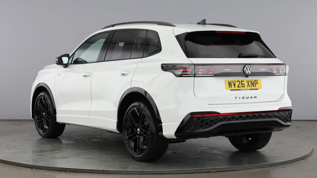 Volkswagen Tiguan Etsi Mhev R-line Dsg Euro 6 5-Door WV26XNP White #3