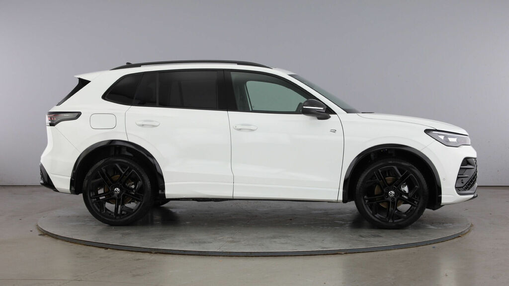 Volkswagen Tiguan Etsi Mhev R-line Dsg Euro 6 5-Door WV26XNP White #4