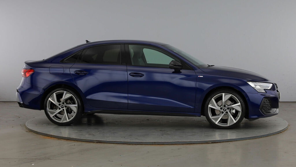 Audi A3 2.0 Tdi 35 Black Edition S Tronic Euro 6 4-Door CE75XXO Blue #4