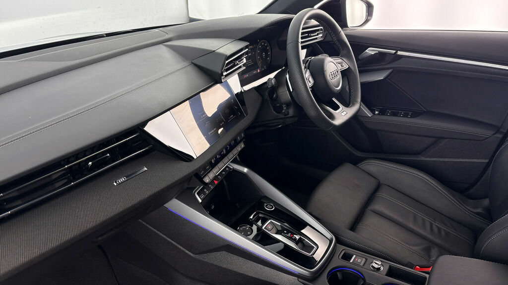 Audi A3 2.0 Tdi 35 Black Edition S Tronic Euro 6 4-Door CE75XXO Blue #2