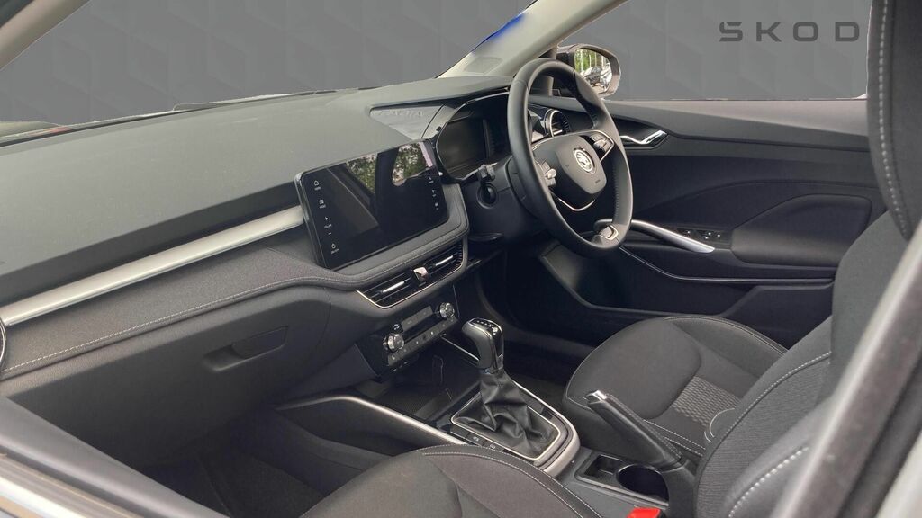 Skoda Fabia 1.0 Tsi Se L Dsg Euro 6 5-Door KP74UHY Black #2