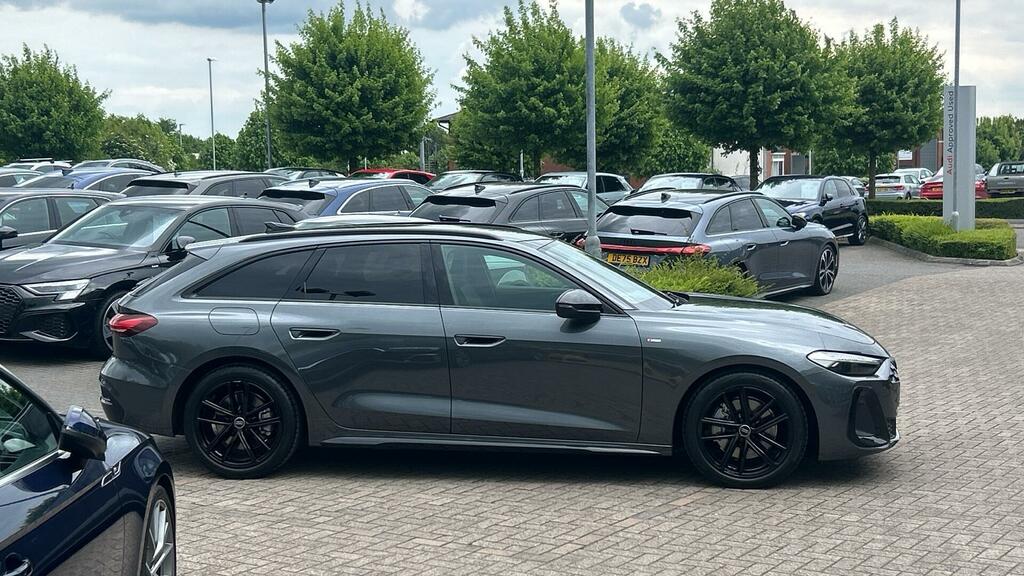 Audi A5 Avant 2.0 Tdi Black Edition S Tronic Quattro Euro Grey #3