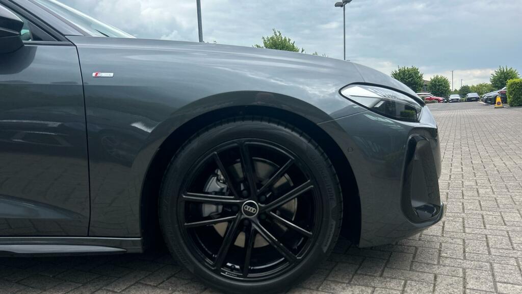 Audi A5 Avant 2.0 Tdi Black Edition S Tronic Quattro Euro Grey #4