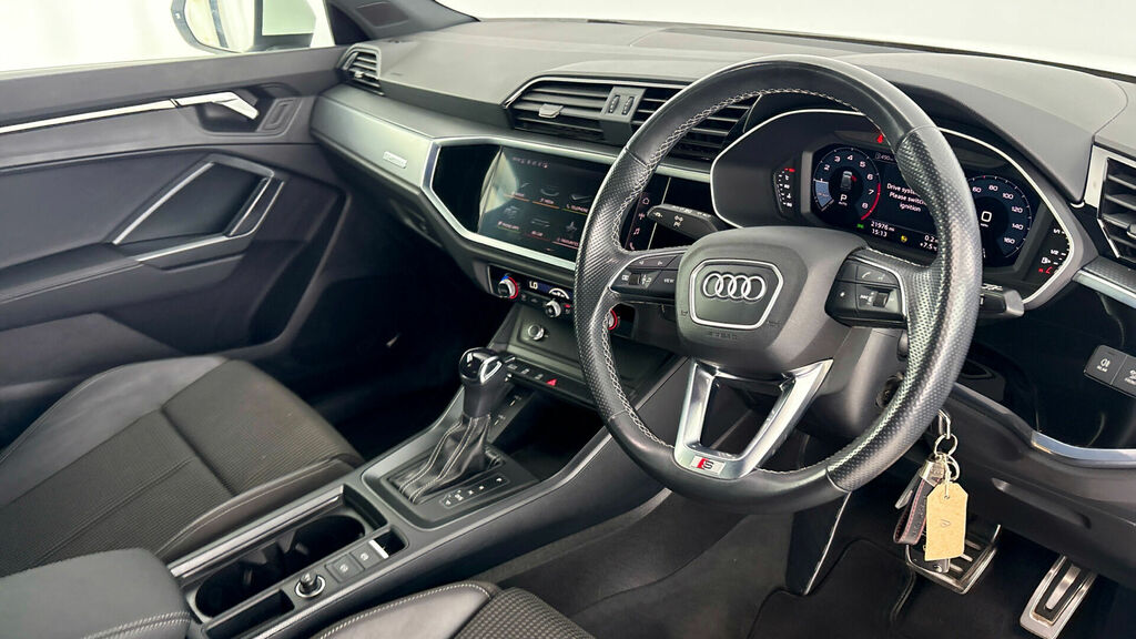 Audi Q3 Tfsi Cod 35 S Line S Tronic Euro 6 5-Door WO71FUT White #6