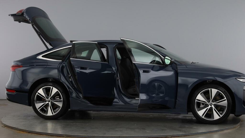 Audi A6 E-tron Sportback 83Kwh Sport 5-Door Blue #6