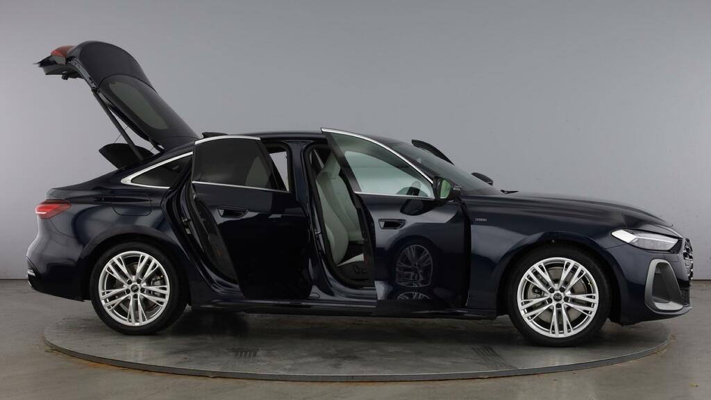 Audi A5 2.0 E-hybrid5.9kwh S Line Saloon S Tronic Quattro Blue #6