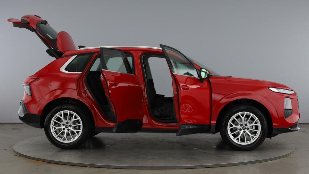Audi Q3 Tfsi Sport S Tronic Euro 6 5-Door Red #5