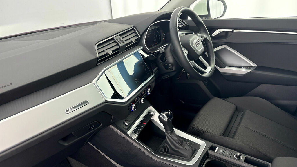 Audi Q3 Tfsi Cod 35 Sport S Tronic Euro 6 5-Door WR22HXV White #2