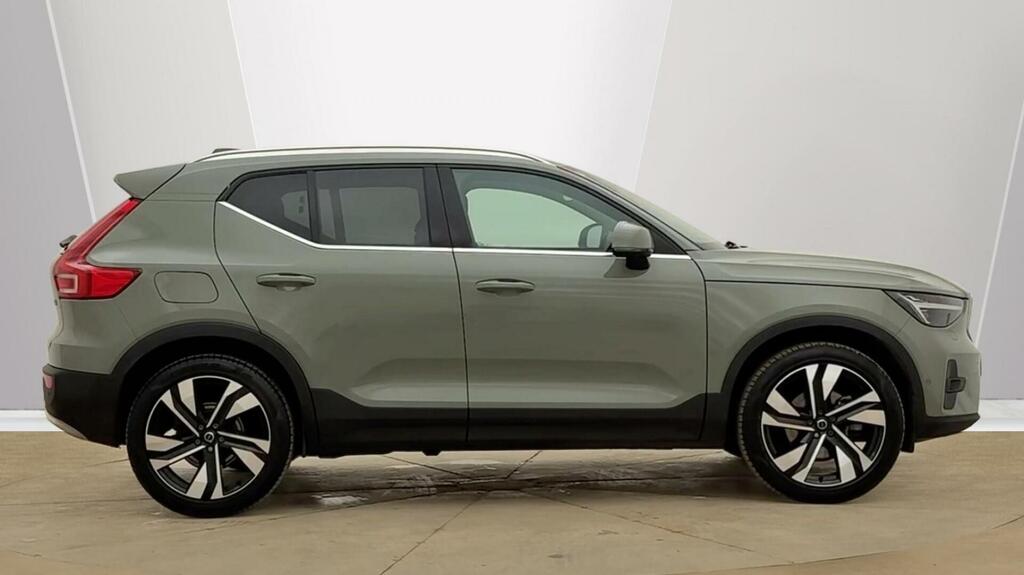 Volvo XC40 2.0 B4 Mhev Ultra Bright Dct Euro 6 5-Door RE25OZJ Green #2