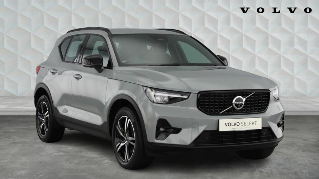 Volvo XC40 2.0 B3 Mhev Plus Dark Dct Euro 6 5-Door Grey