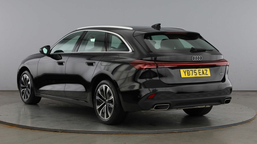 Audi A5 Avant 2.0 E-hybrid5.9kwh Technik S Tronic Quattro YD75EAZ Black #3