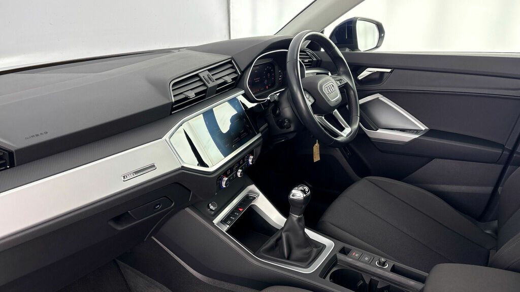 Audi Q3 Tfsi Cod 35 Technik Euro 6 5-Door WN72JJU Blue #2