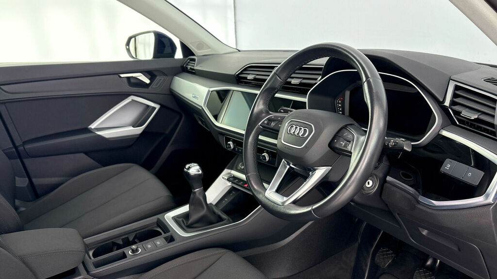Audi Q3 Tfsi Cod 35 Technik Euro 6 5-Door WN72JJU Blue #6