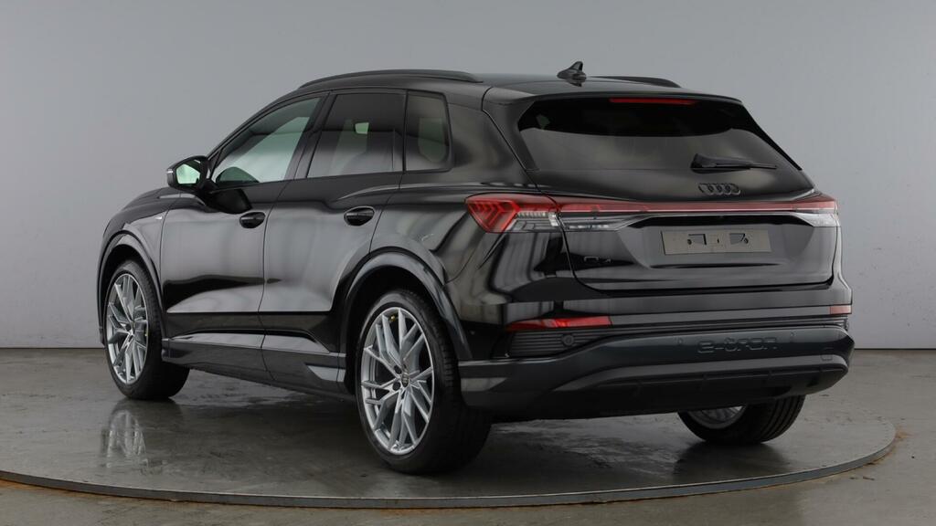 Audi Q4 E Tron 45 Black Edition 5-Door 82Kwh Black #2