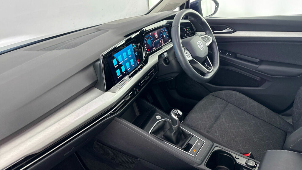 Volkswagen Golf Tsi Life Euro 6 5-Door WP73SZR Blue #2