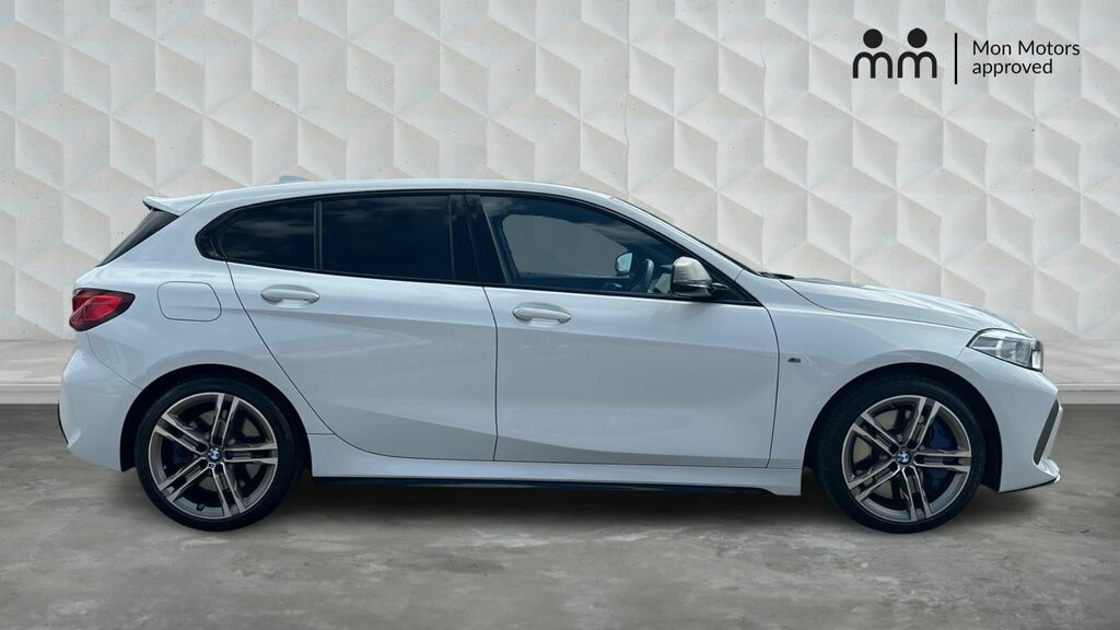 BMW 1 Series 2.0 M135i Xdrive Euro 6 5-Door WO73CXE White #4