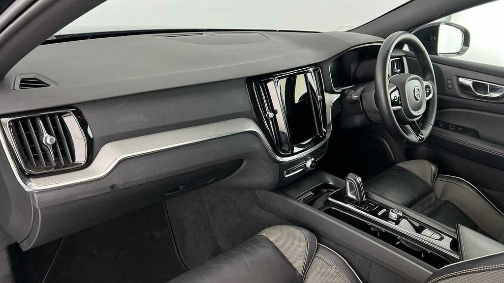 Volvo V60 2.0 B4 Mhev R-design Dct Euro 6 5-Door Black #6