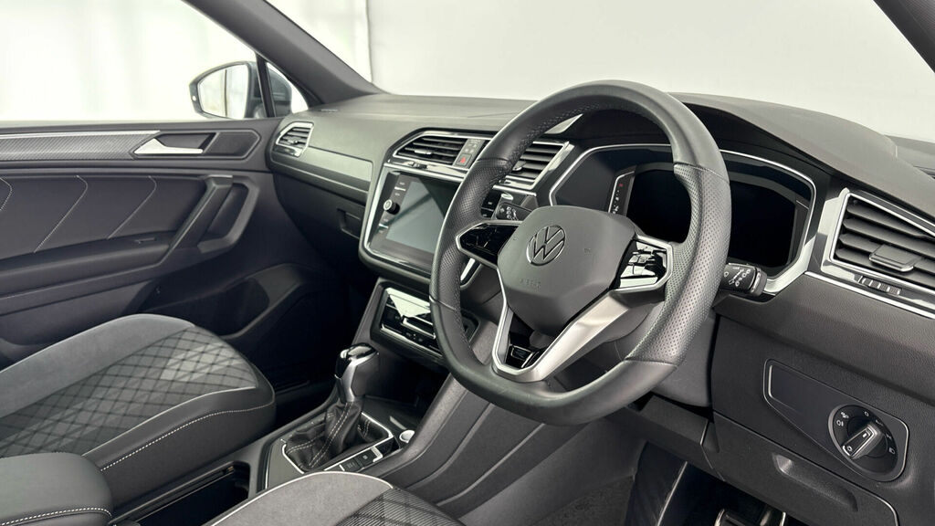 Volkswagen Tiguan Allspace Tsi R-line Dsg Euro 6 5-Door Grey #6